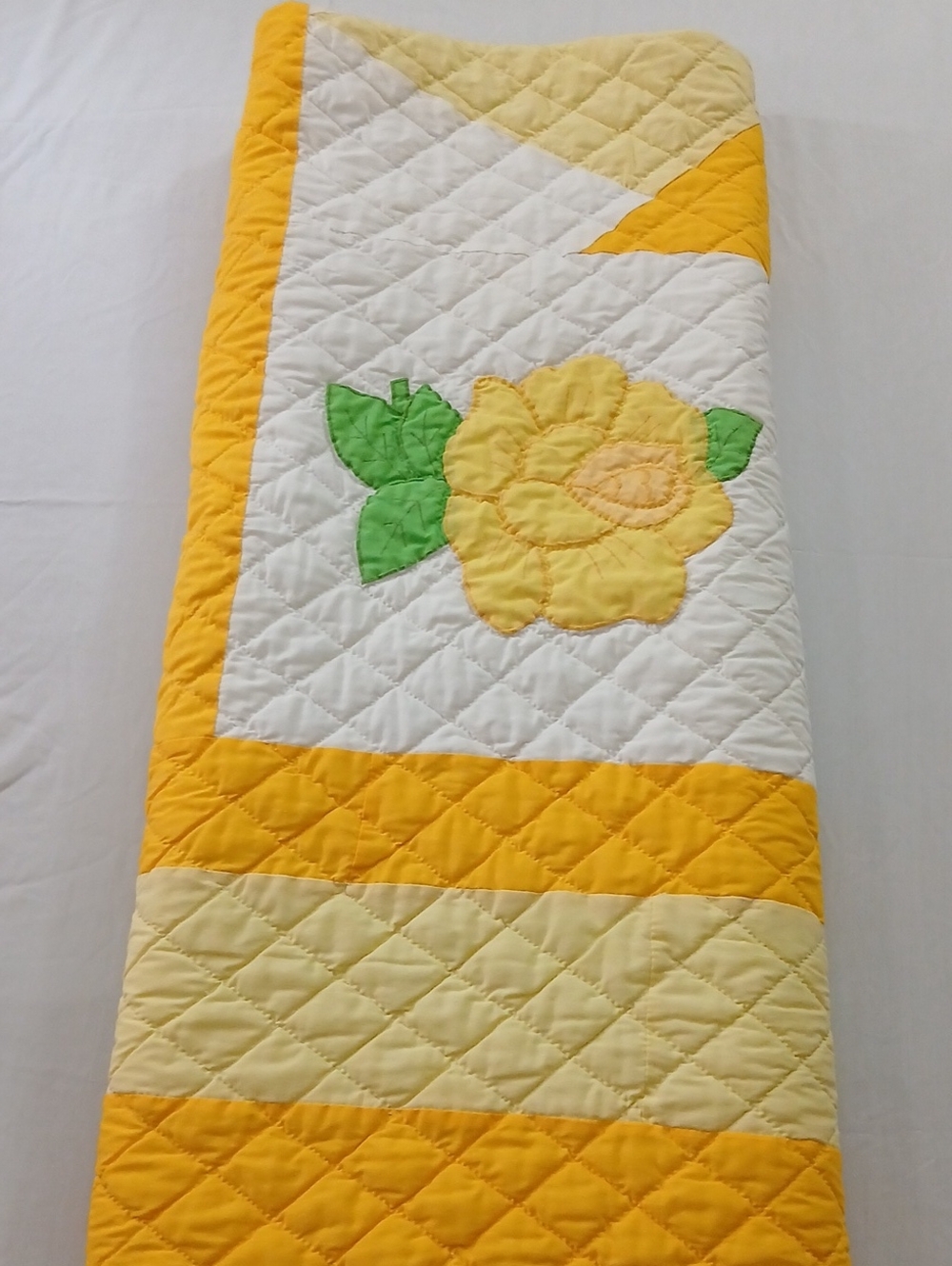 Handmade Floral Quilt - Picture 4 of 16